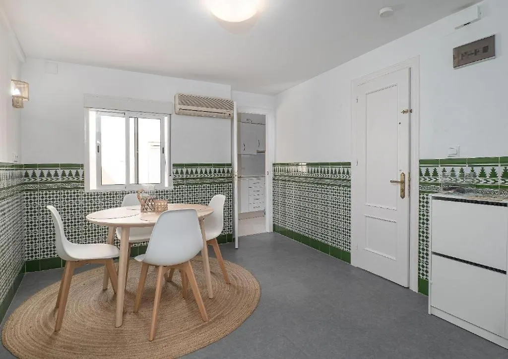 Homestay Apartamento Calle Terraza Estepona Apartment